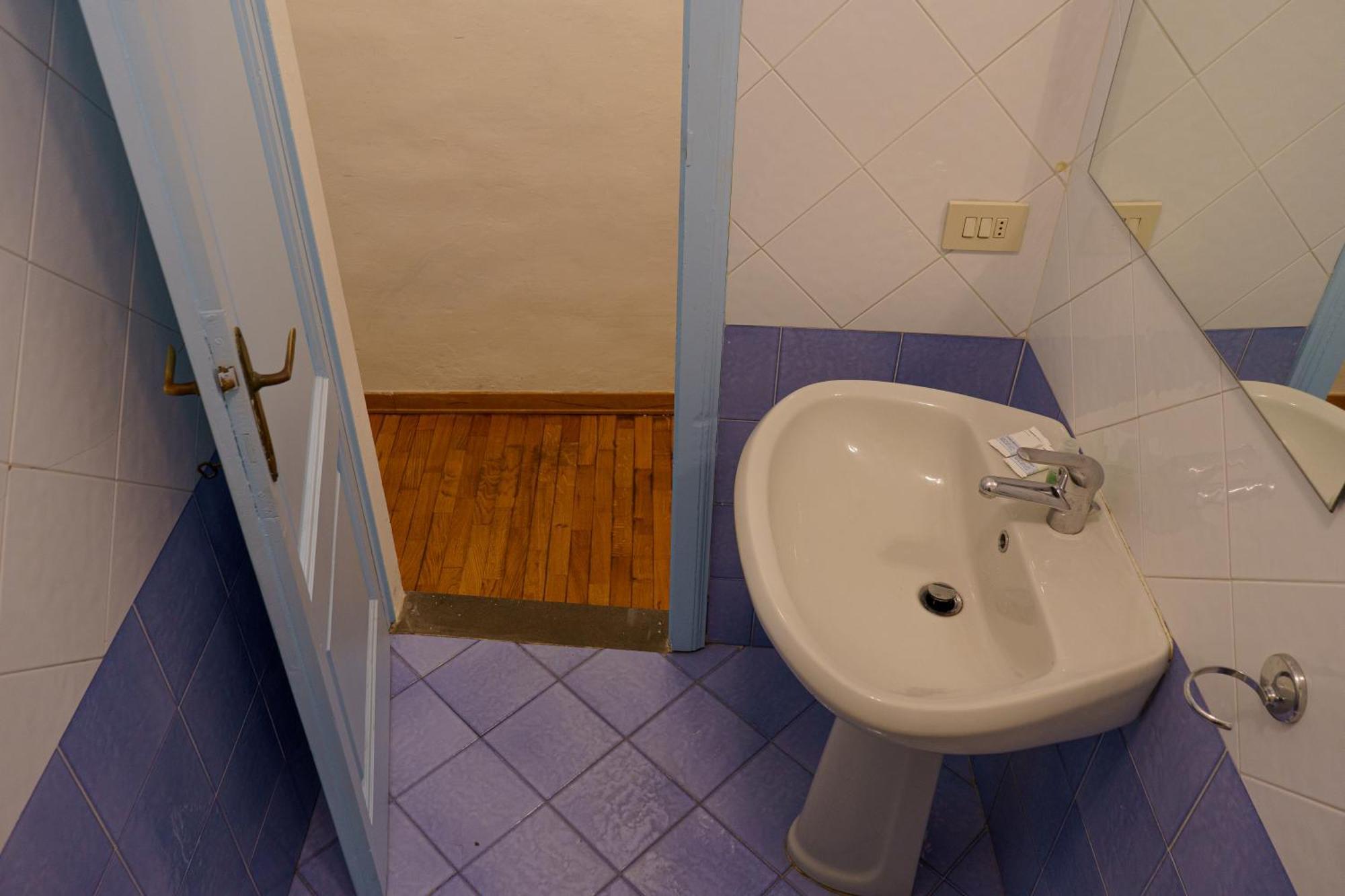 Central 1 Bedroom Apartment In The City Center Флоренция Экстерьер фото