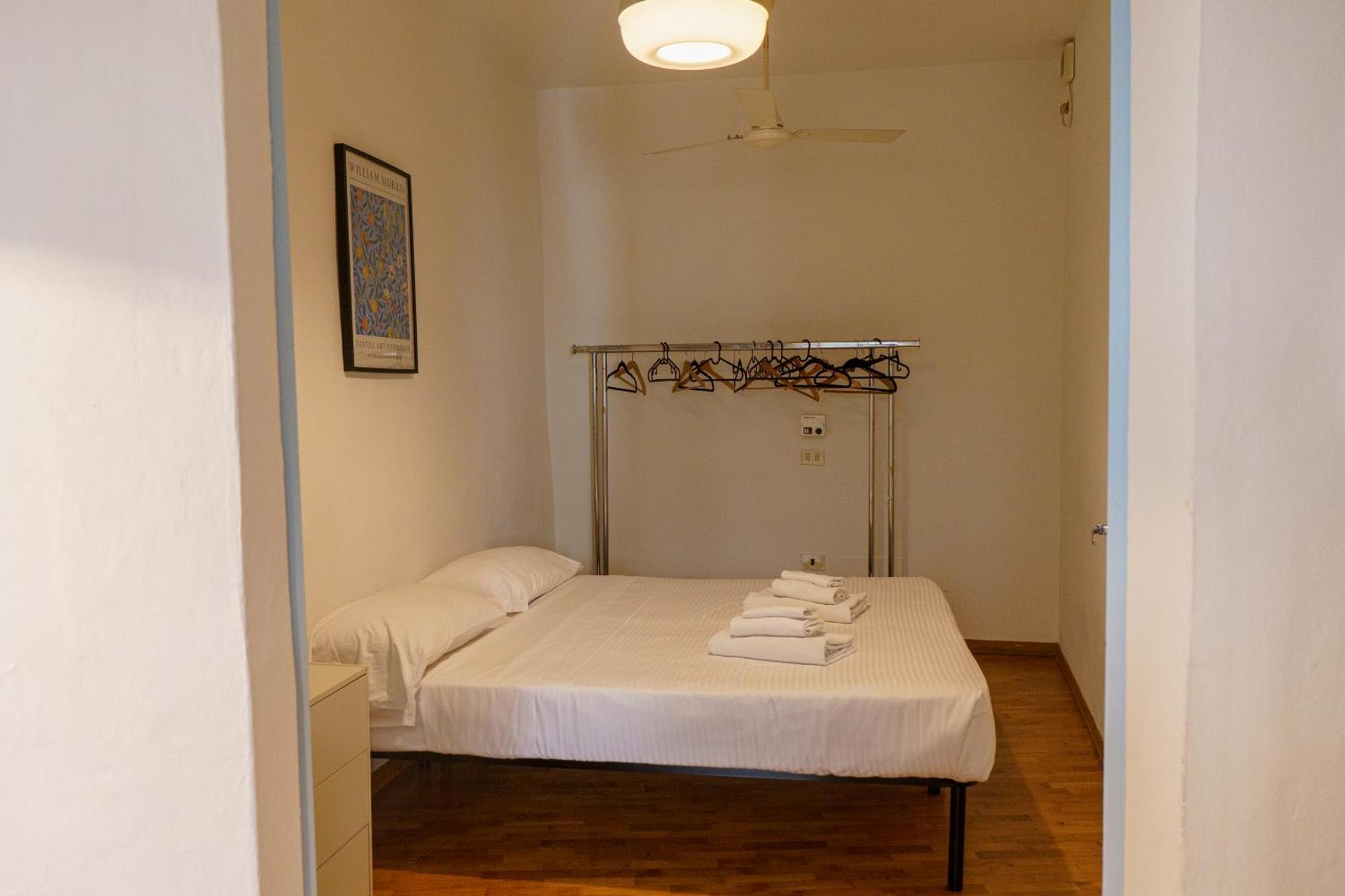 Central 1 Bedroom Apartment In The City Center Флоренция Экстерьер фото